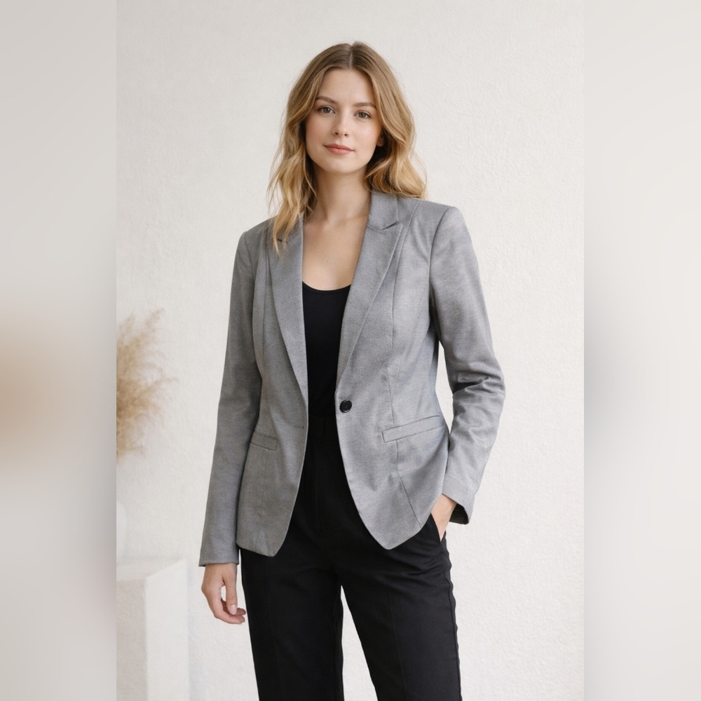 NWT BEBE Gray Blazer Size 10